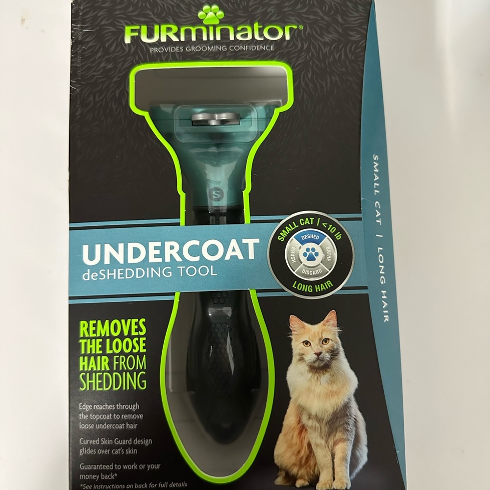 Undercoat Deshedding Tool